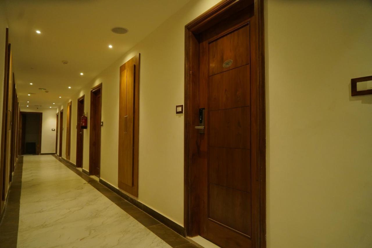 Kharar Hotel Shanti Sagar المظهر الخارجي الصورة