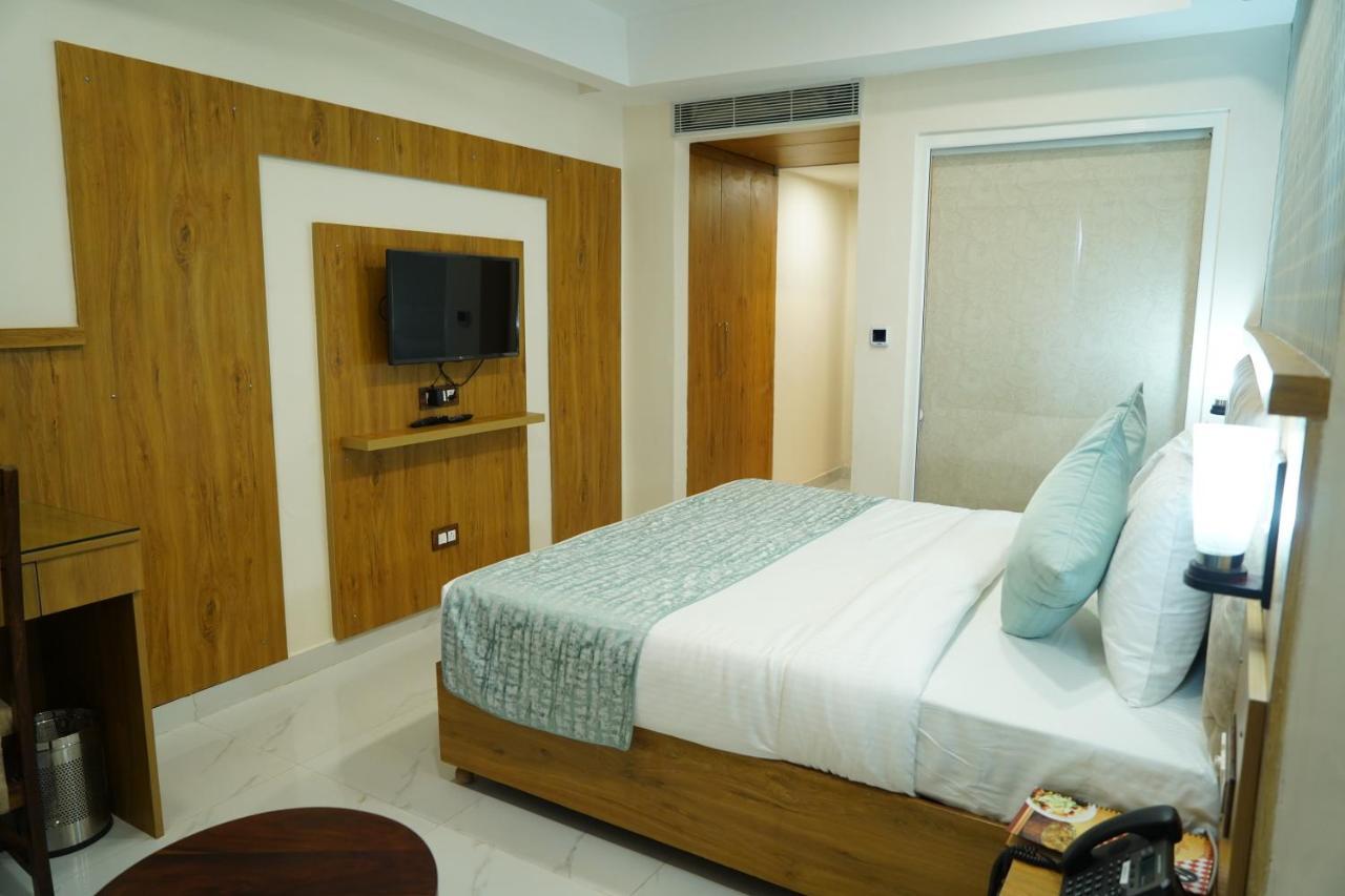 Kharar Hotel Shanti Sagar المظهر الخارجي الصورة