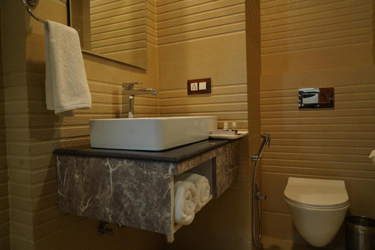 Kharar Hotel Shanti Sagar المظهر الخارجي الصورة