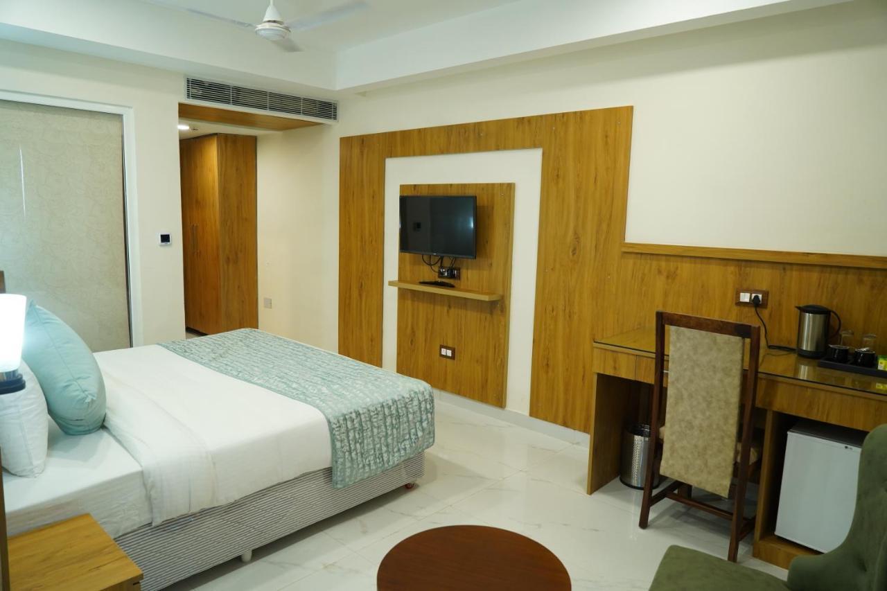 Kharar Hotel Shanti Sagar المظهر الخارجي الصورة